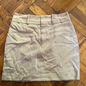 club monaco khaki wool skirt size: 4